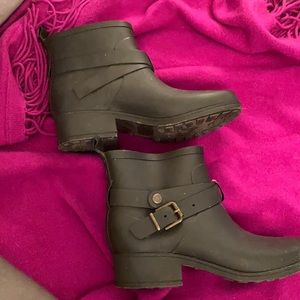 Lucky Brand Brown Rubber Rain Booties